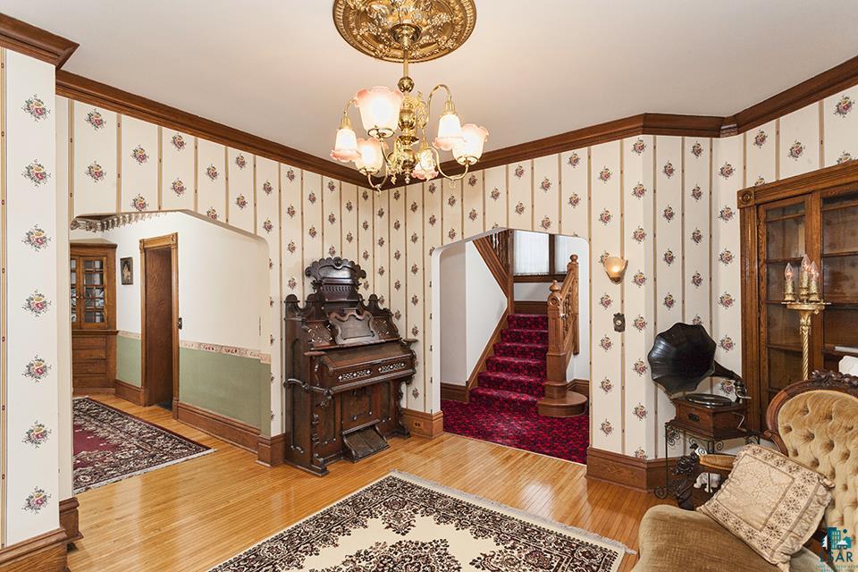 4218 London Road Duluth, MN 55804 - Photo 9 of 24 Gallery Image 9