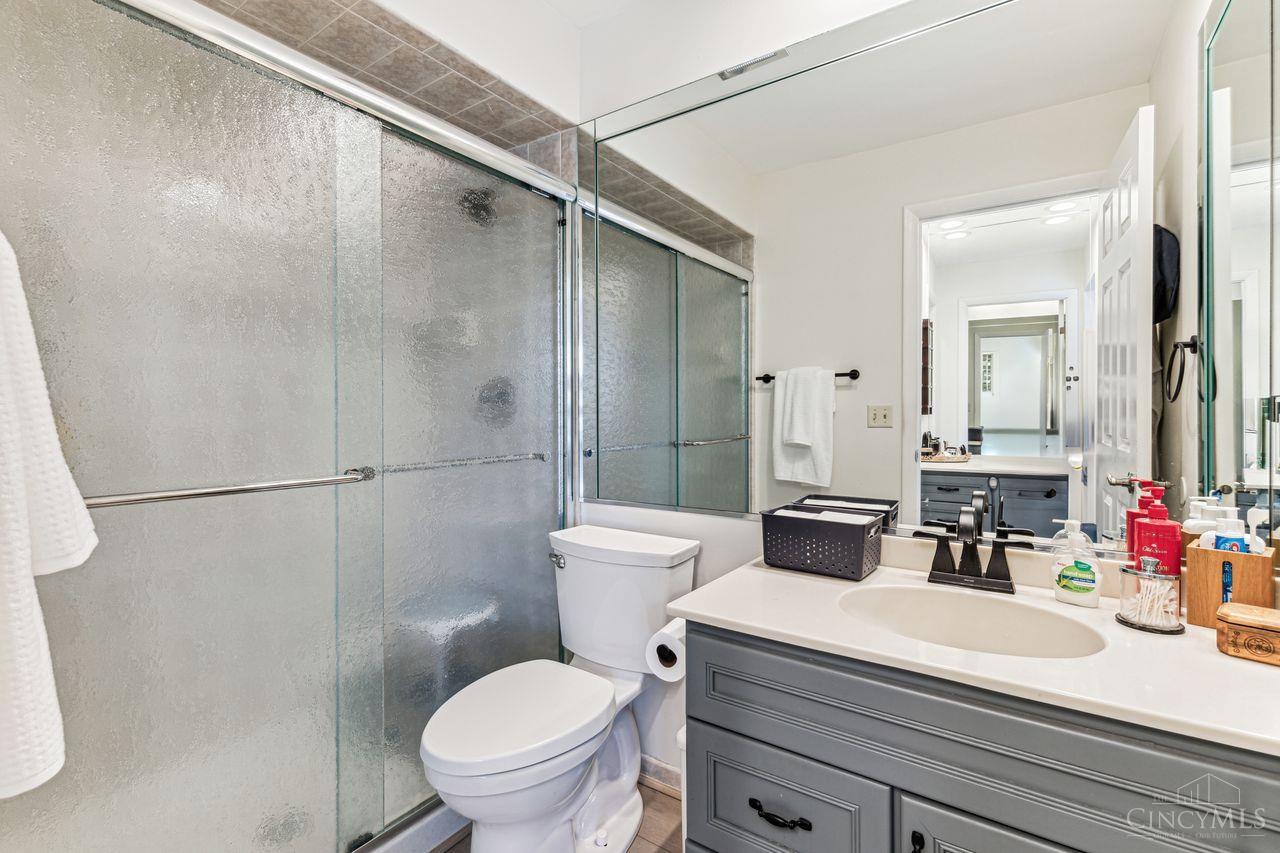 10740 West Mill Road Cincinnati, OH 45240 - Photo 25 of 37 Gallery Image 25