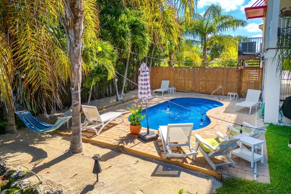 $3,197,000 | 217 Sombrero Beach Road, Unit 1 & 2, Marathon, FL 33050