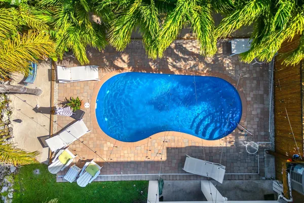 $3,197,000 | 217 Sombrero Beach Road, Unit 1 & 2, Marathon, FL 33050