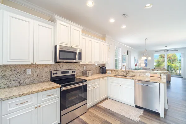 $3,197,000 | 217 Sombrero Beach Road, Unit 1 & 2, Marathon, FL 33050