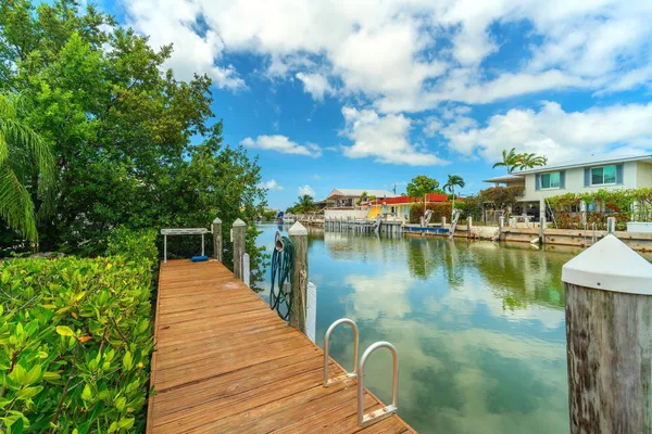 $3,197,000 | 217 Sombrero Beach Road, Unit 1 & 2, Marathon, FL 33050