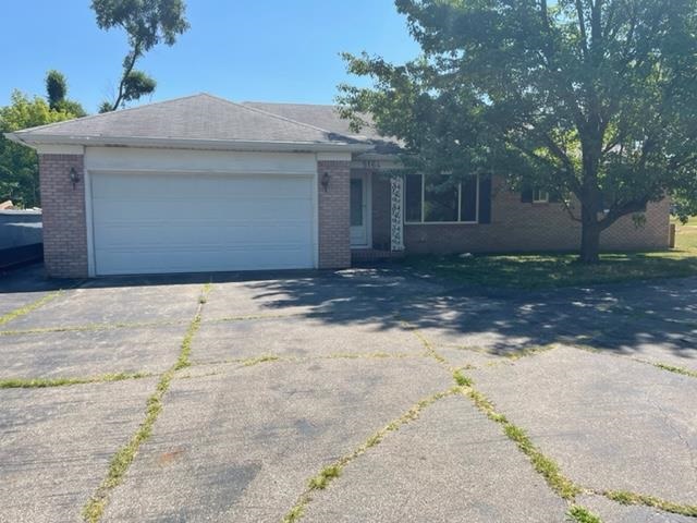 5164 North McKinley Road Flushing, MI 48433 - Photo 1 of 22 50068959.JPG