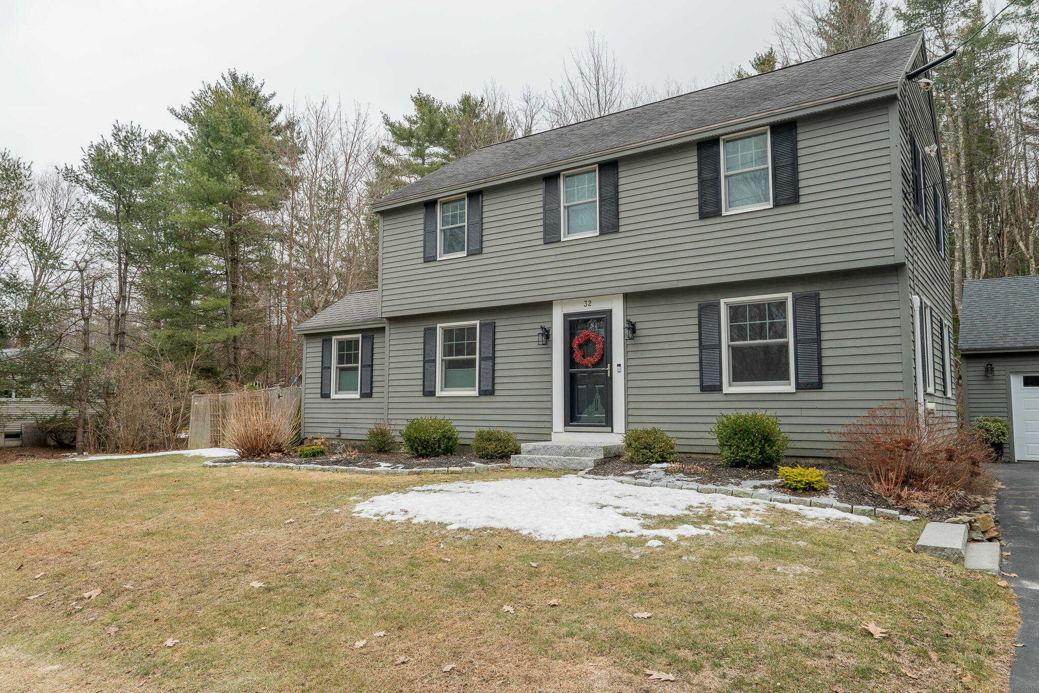 32 Pleasant Hill Road Falmouth, ME 04105 - Photo 2 of 61 4-web-or-mls-32 Pleasant Hill Rd-4