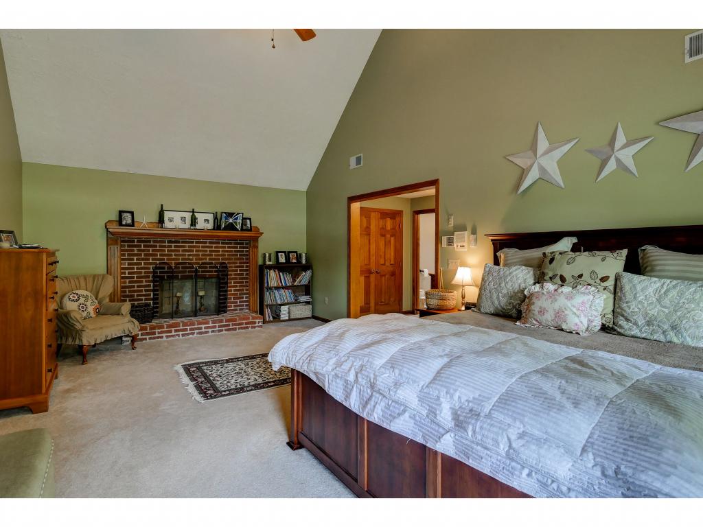 2 Landau Way Merrimack, NH 03054 - Photo 14 of 32