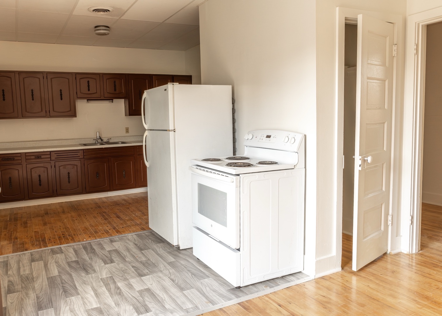 2604 North 4th Street Clinton, IA 52732 - Photo 8 of 8