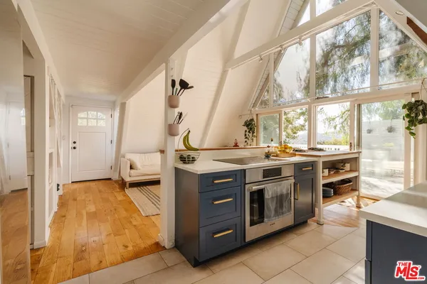 $1,550,000 | Undisclosed Address, Topanga, CA 90290