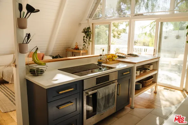 $1,550,000 | Undisclosed Address, Topanga, CA 90290