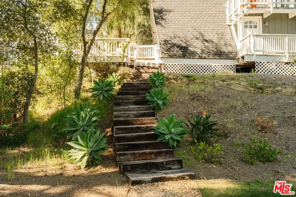 $1,550,000 | Undisclosed Address, Topanga, CA 90290