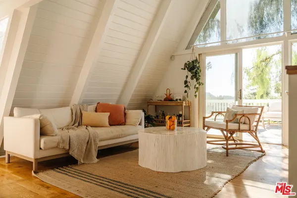 $1,550,000 | Undisclosed Address, Topanga, CA 90290