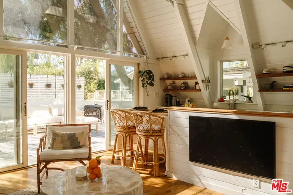 $1,550,000 | Undisclosed Address, Topanga, CA 90290