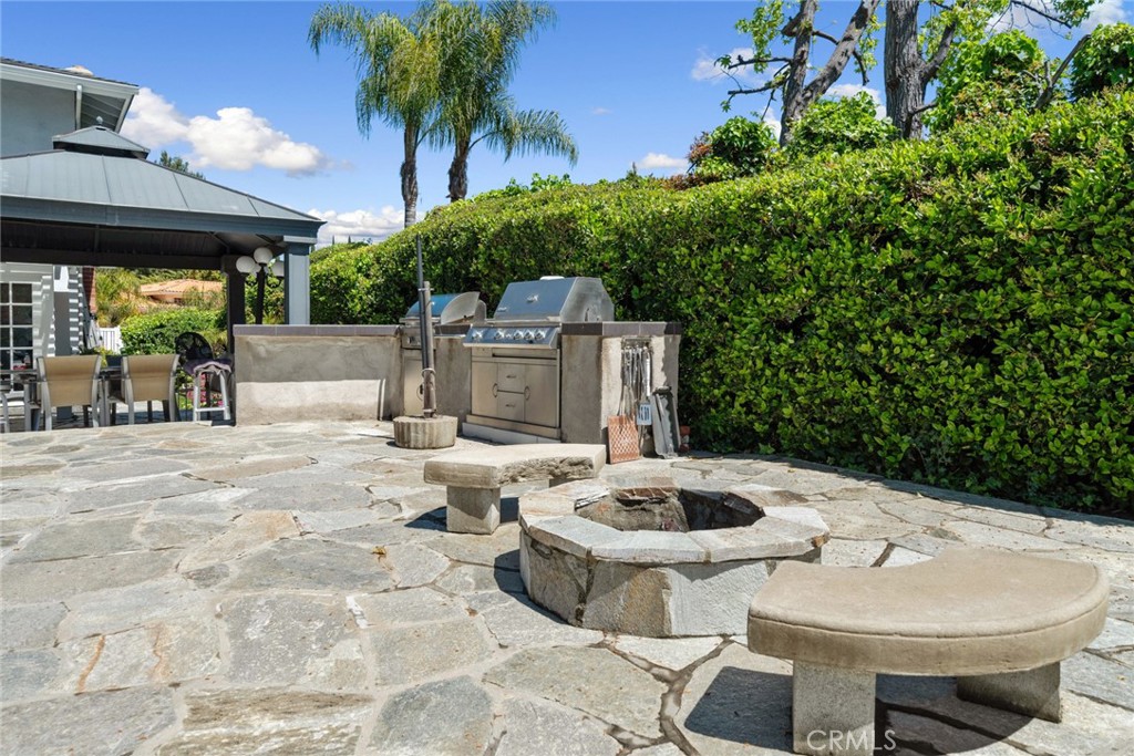 4420 Conchita Way Tarzana, CA 91356 - Photo 39 of 53 a view of an outdoor space with seating area