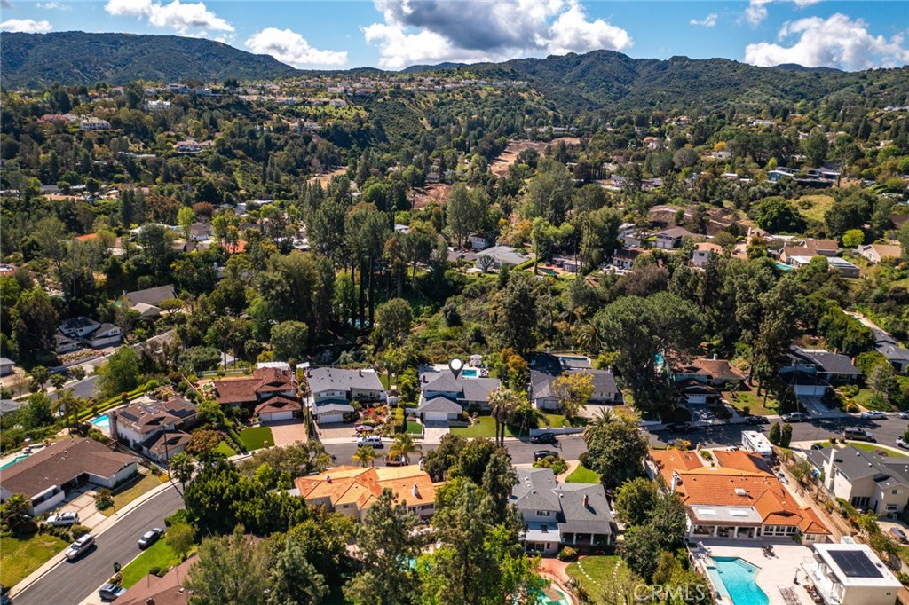 4420 Conchita Way Tarzana, CA 91356 - Photo 45 of 53 an aerial view of a city