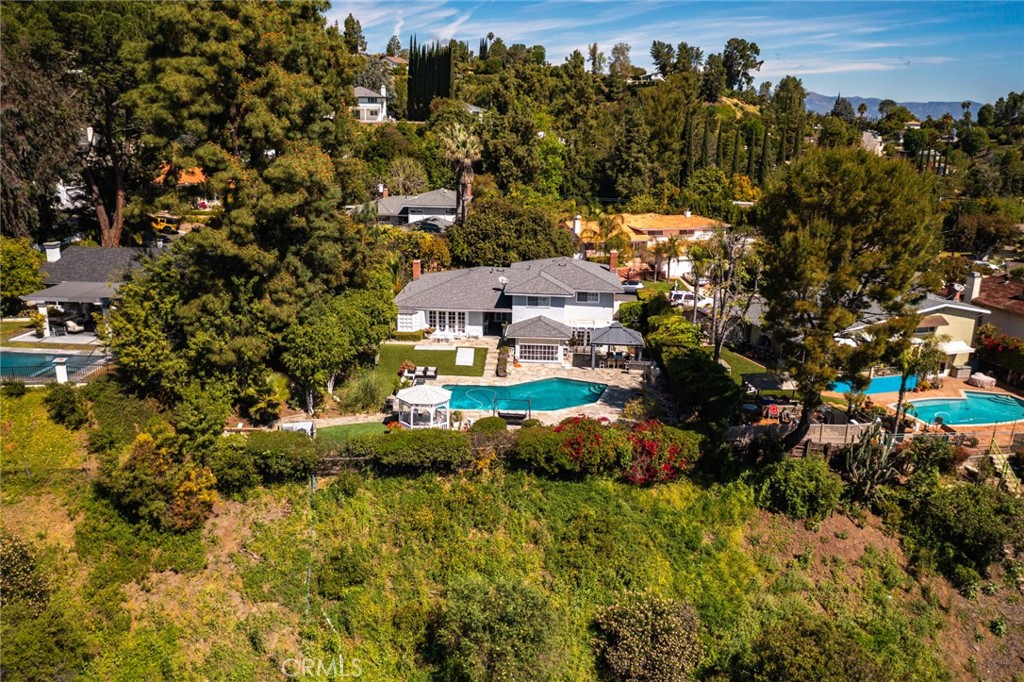 4420 Conchita Way Tarzana, CA 91356 - Photo 51 of 53 a picture of lake view