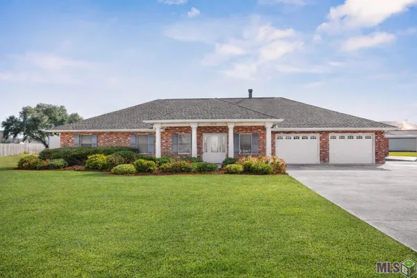 $415,000 | 4318 Claiborne Avenue, Bourg, LA 70343