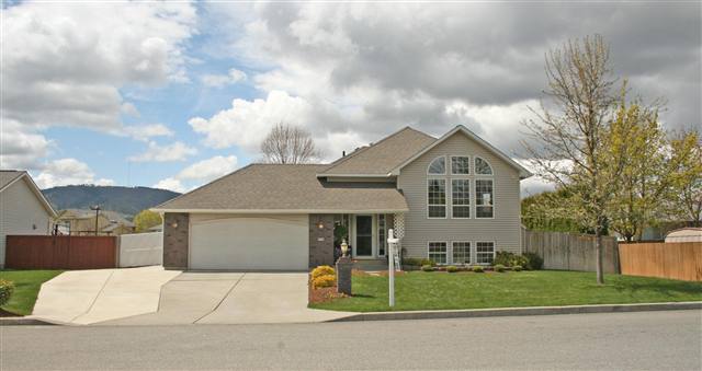 3708 South Reeves Road Spokane Valley, WA 99206 - Photo 1 of 9 Gallery Image 1