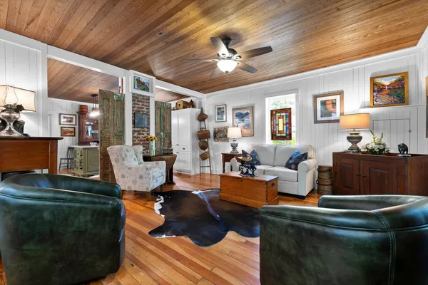 $529,000 | 592 Cutler Avenue, Mentone, AL 35984