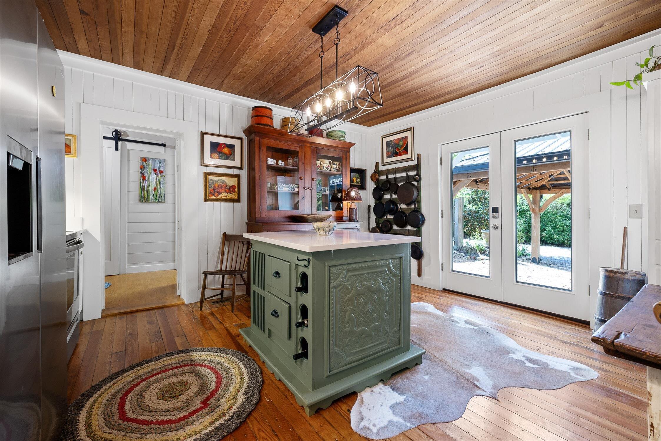 592 Cutler Avenue Mentone, AL 35984 - Photo 22 of 63 18-Cutler-17