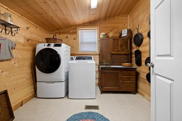 $529,000 | 592 Cutler Avenue, Mentone, AL 35984