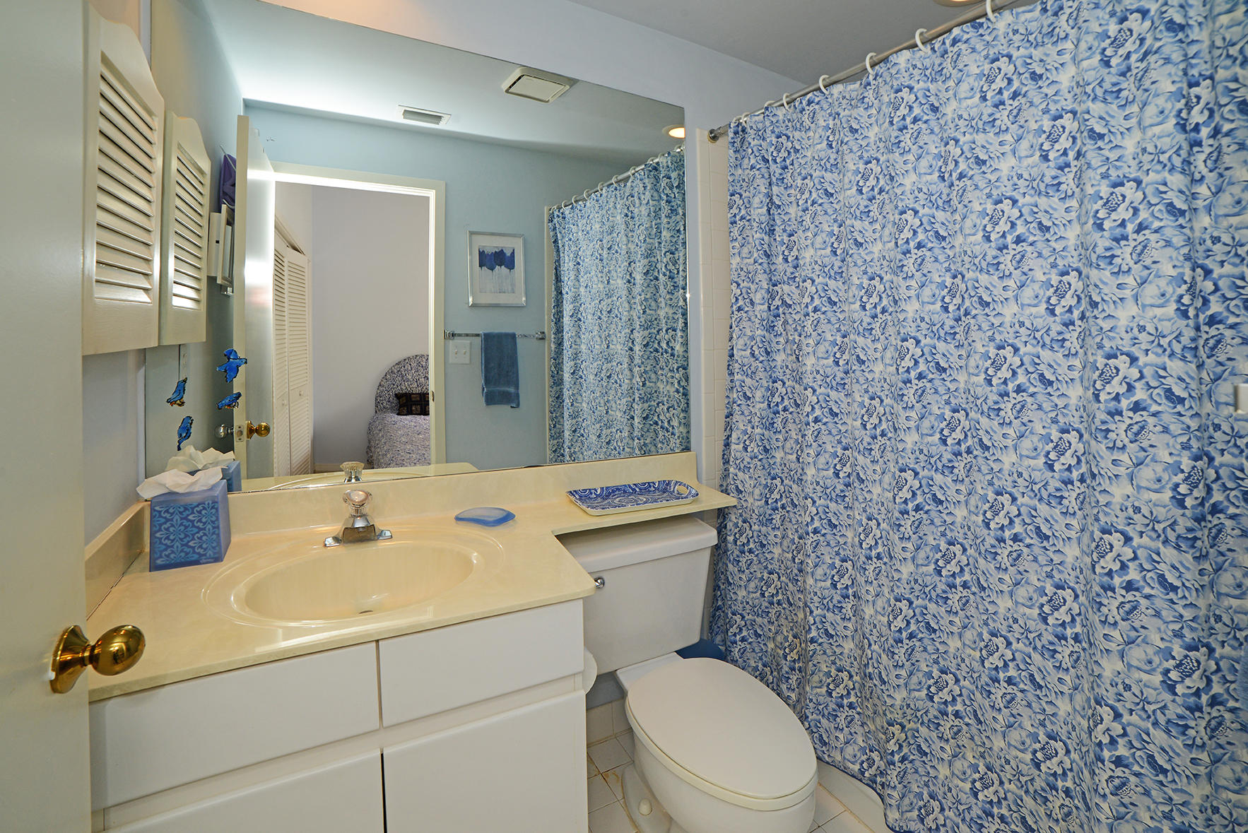 2257 Northwest 53rd Street Boca Raton, FL 33496 - Photo 17 of 21 AK2_8111A