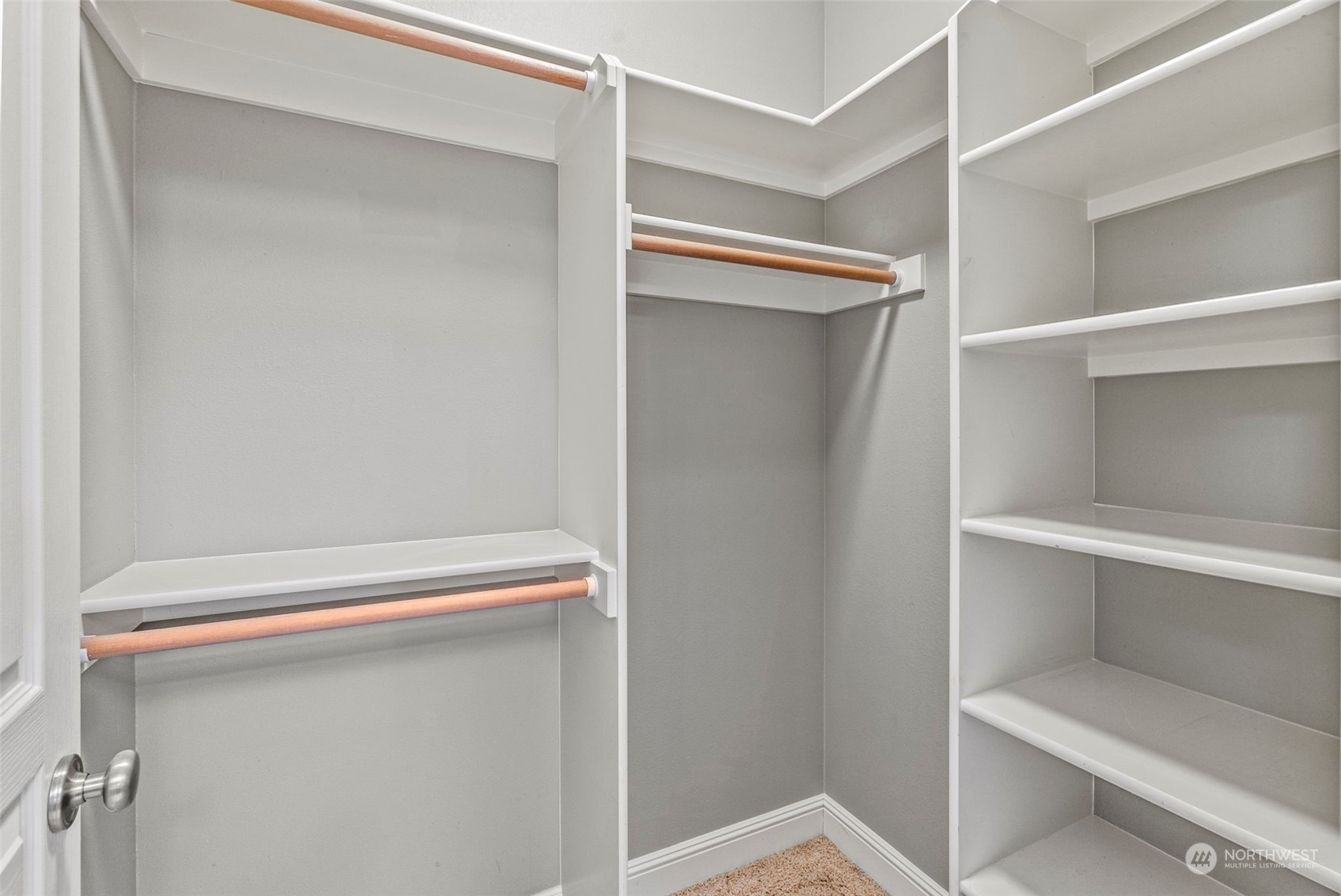 19501 Northwest Krieger Road Ridgefield, WA 98642 - Photo 21 of 38 a utility room with washer and dryer