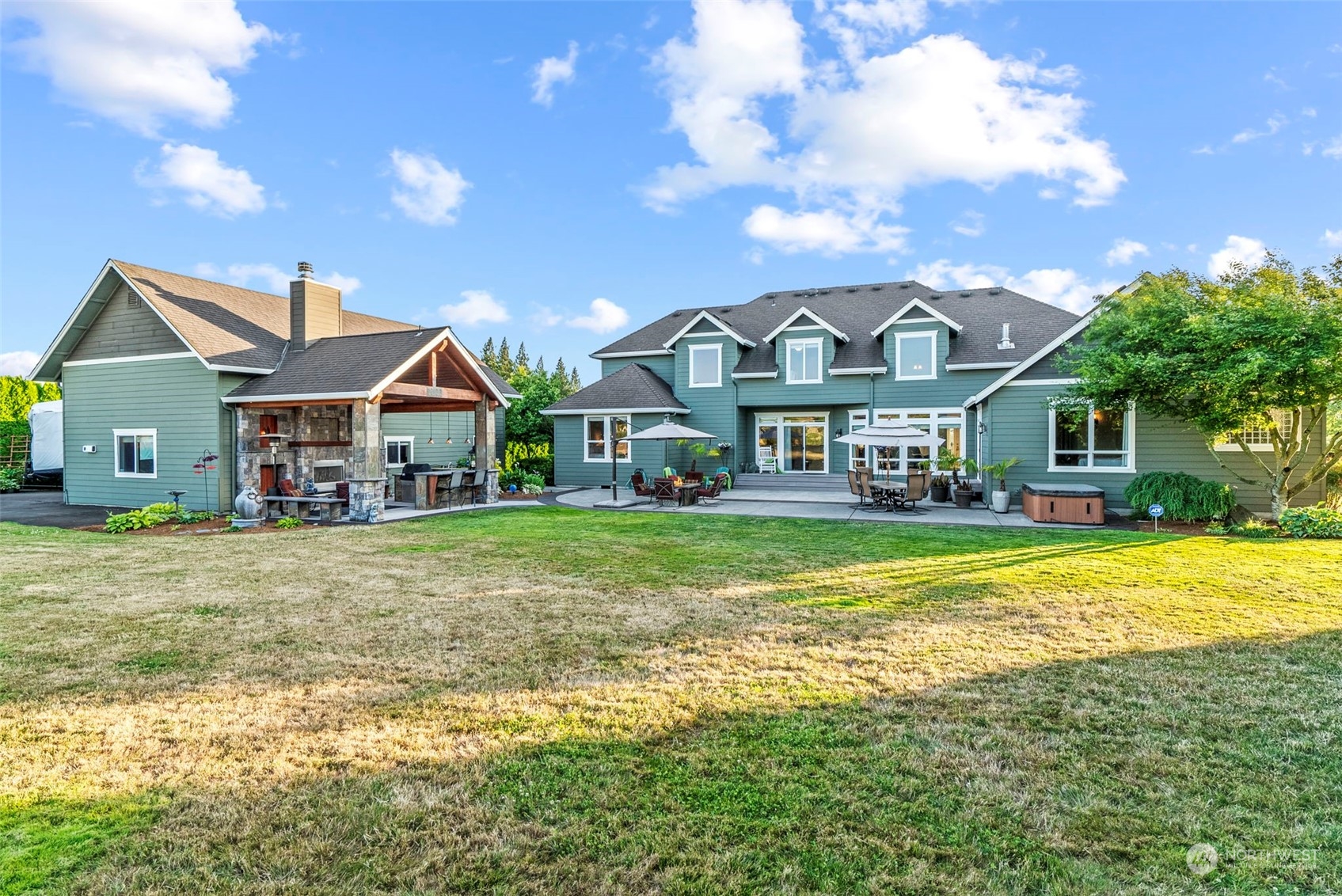 19501 Northwest Krieger Road Ridgefield, WA 98642 - Photo 34 of 38 a front view of house with outdoor space and swimming pool