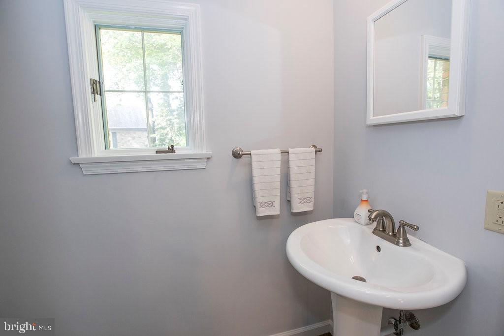 1314 Old Mill Road Reading, PA 19610 - Photo 19 of 37 Gallery Image 19
