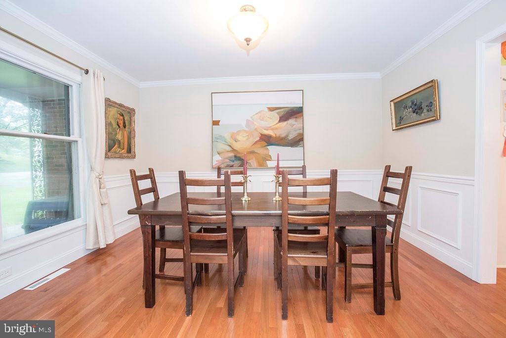 1314 Old Mill Road Reading, PA 19610 - Photo 6 of 37 Gallery Image 6