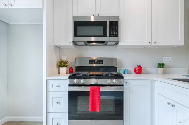 $584,000 | 1964 Las Ventanas Drive, Santa Rosa, CA 95407