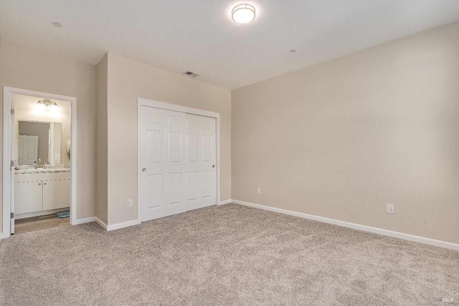 1964 Las Ventanas Drive Santa Rosa, CA 95407 - Photo 17 of 38