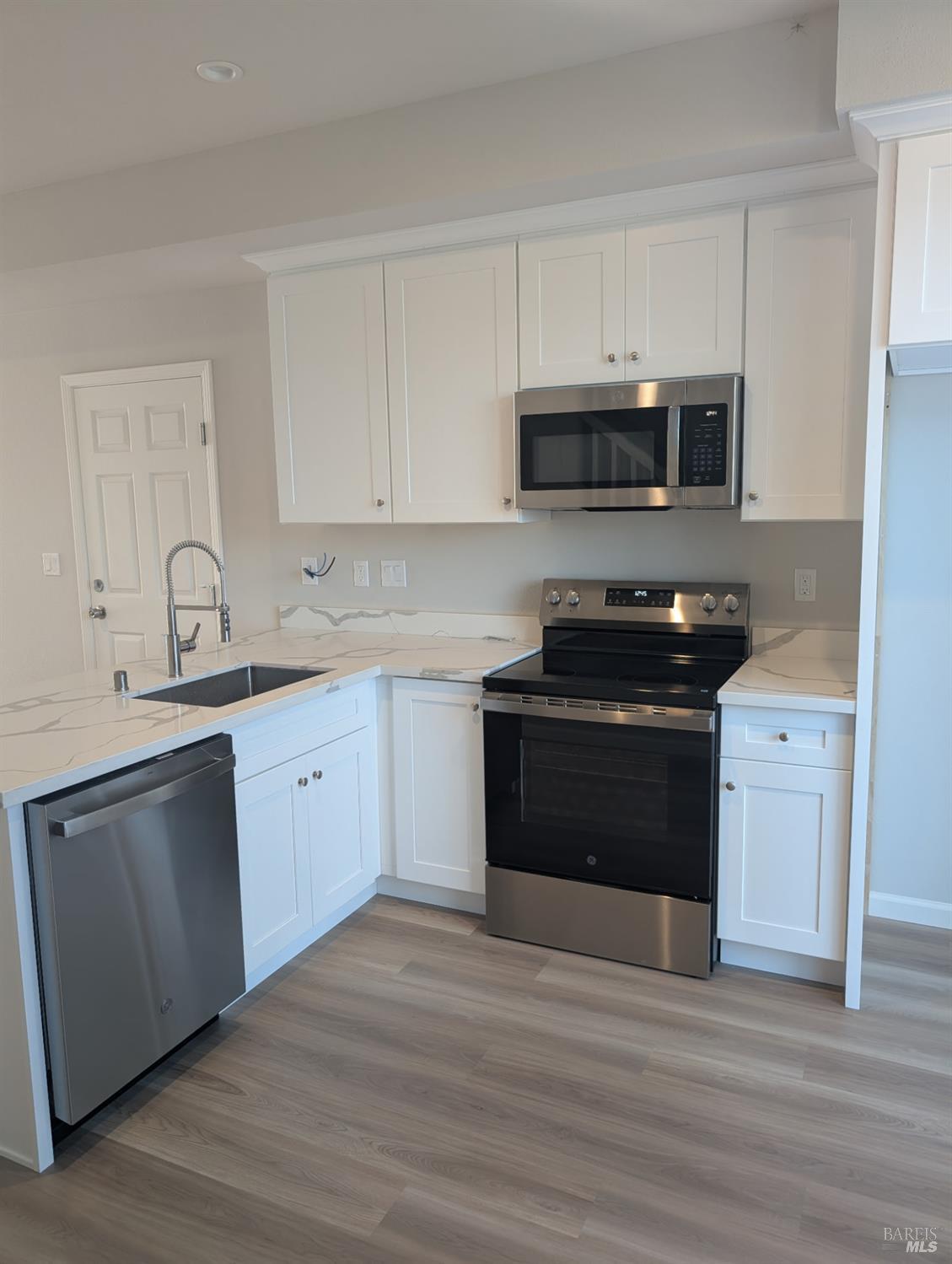 1964 Las Ventanas Drive Santa Rosa, CA 95407 - Photo 37 of 38