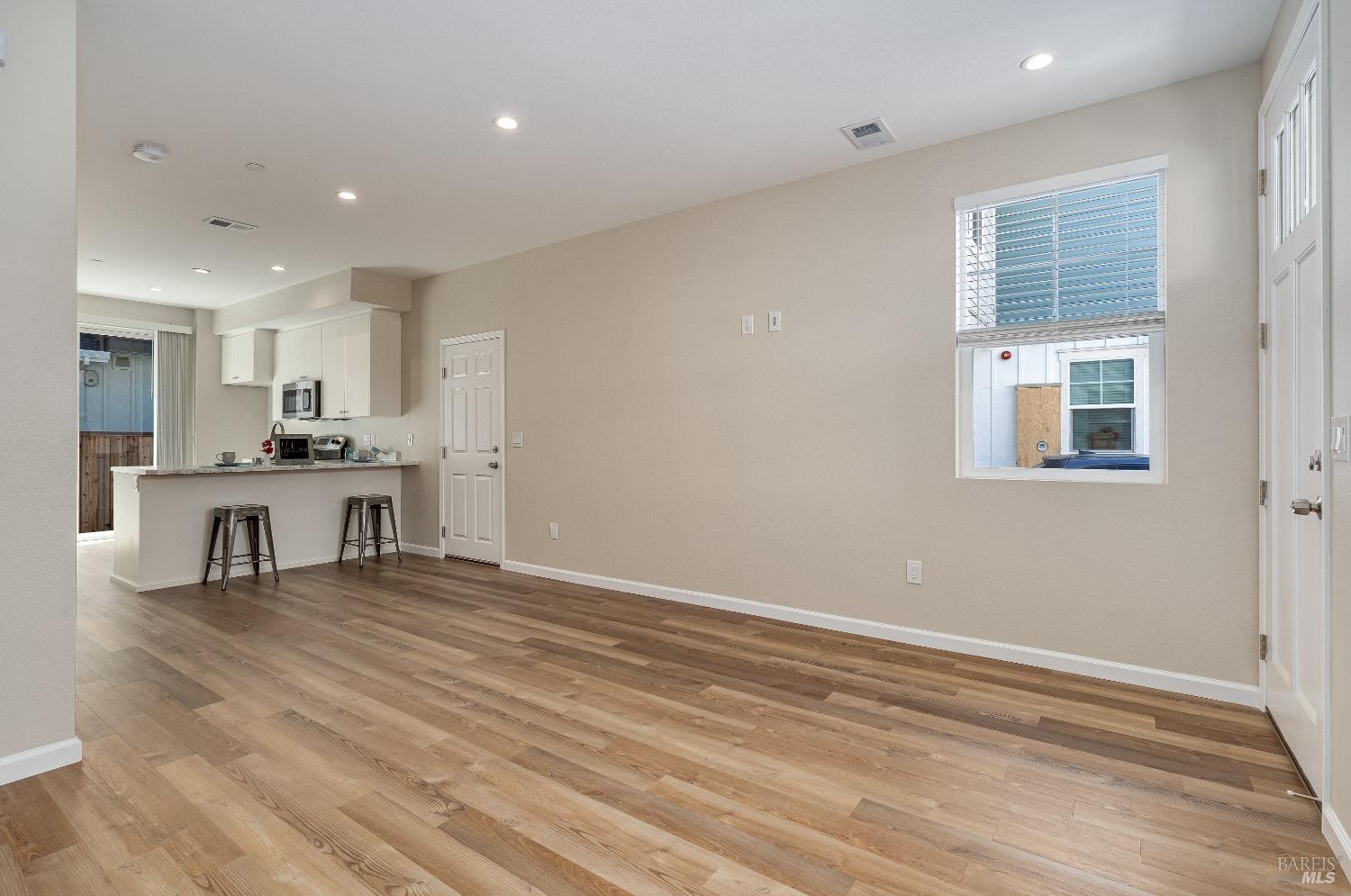 1964 Las Ventanas Drive Santa Rosa, CA 95407 - Photo 6 of 38