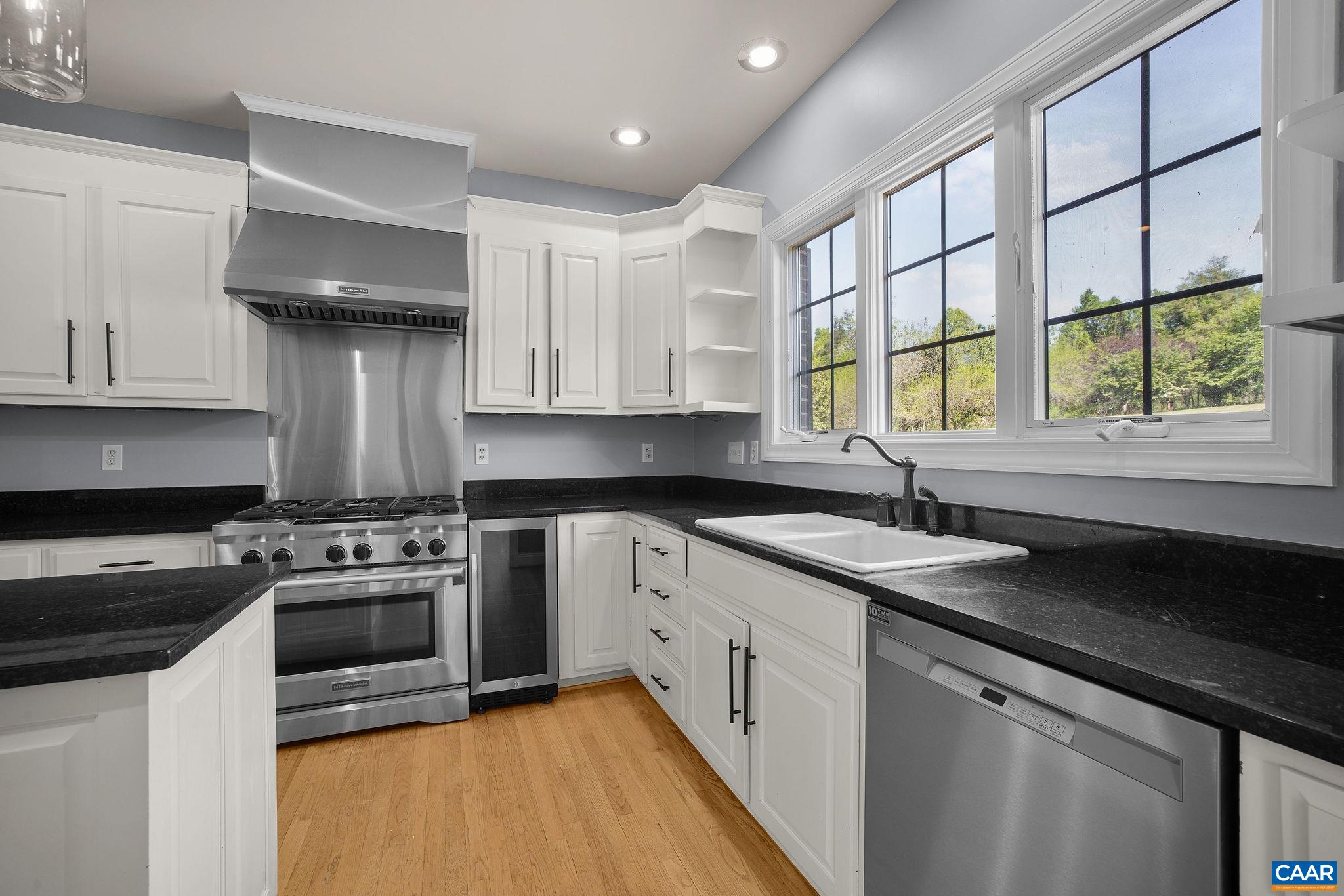 935 Garth Road Charlottesville, VA 22901 - Photo 18 of 49