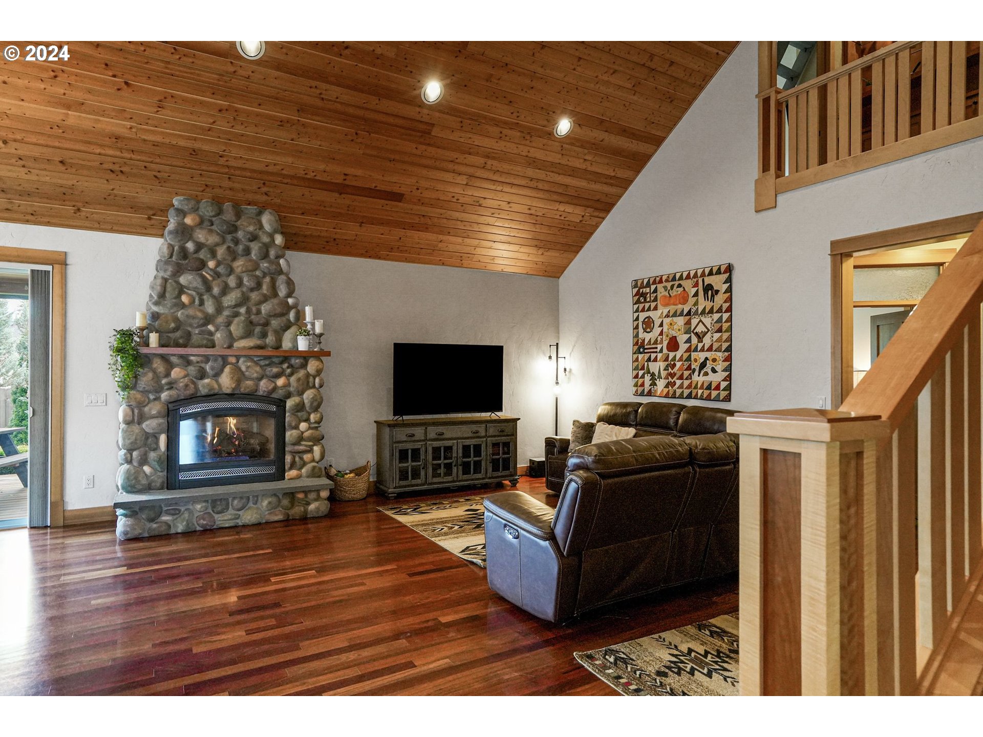 38591 Filbert Street Scio, OR 97374 - Photo 15 of 48 Gallery Image 15