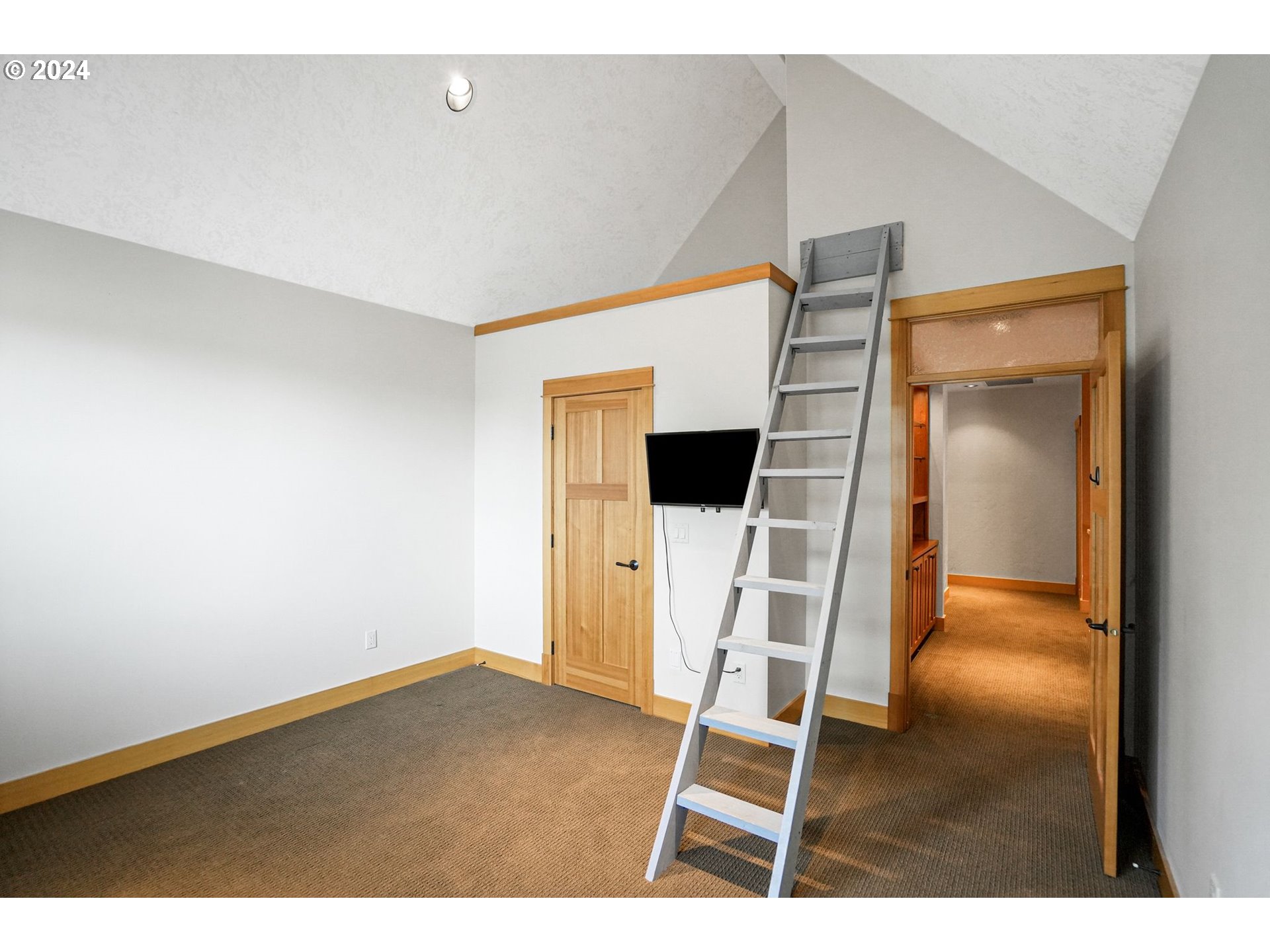 38591 Filbert Street Scio, OR 97374 - Photo 34 of 48 Gallery Image 34