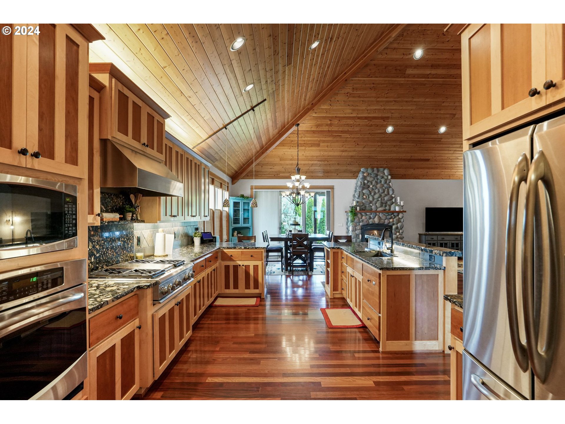 38591 Filbert Street Scio, OR 97374 - Photo 8 of 48 Gallery Image 8