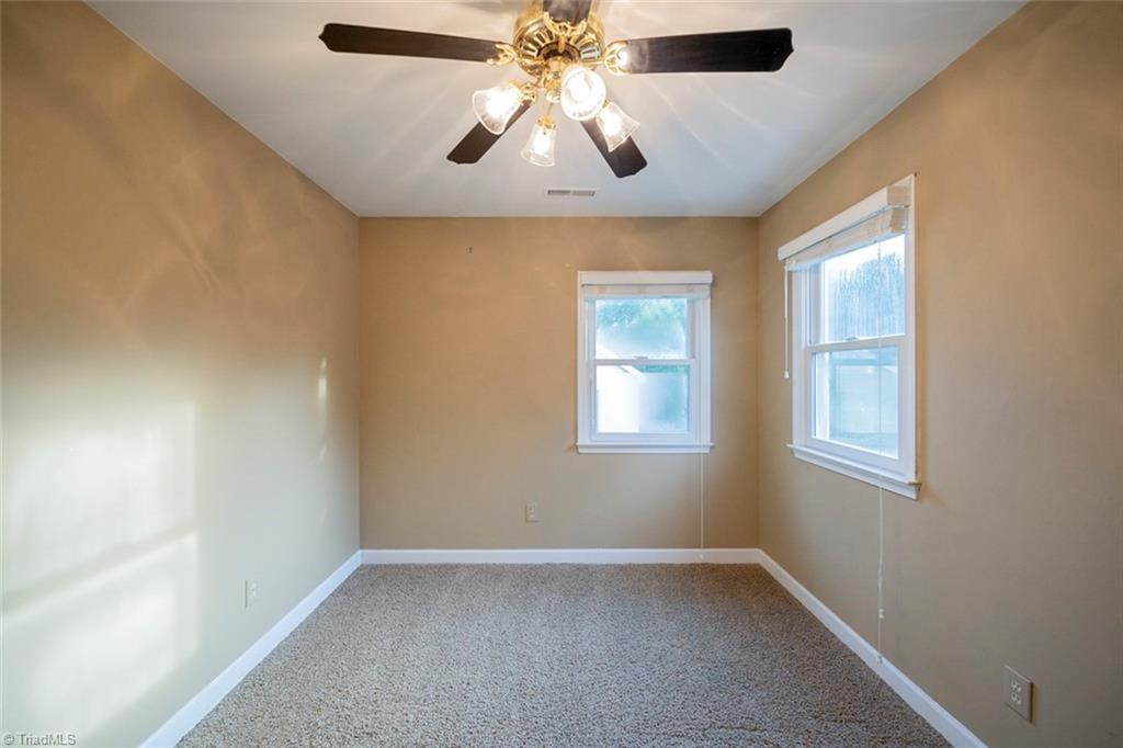 3501 Shaker Drive Greensboro, NC 27410 - Photo 15 of 21