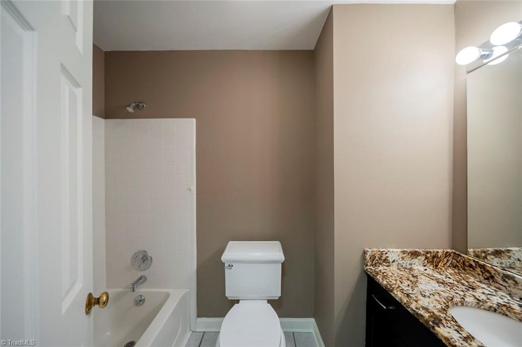 3501 Shaker Drive Greensboro, NC 27410 - Photo 17 of 21