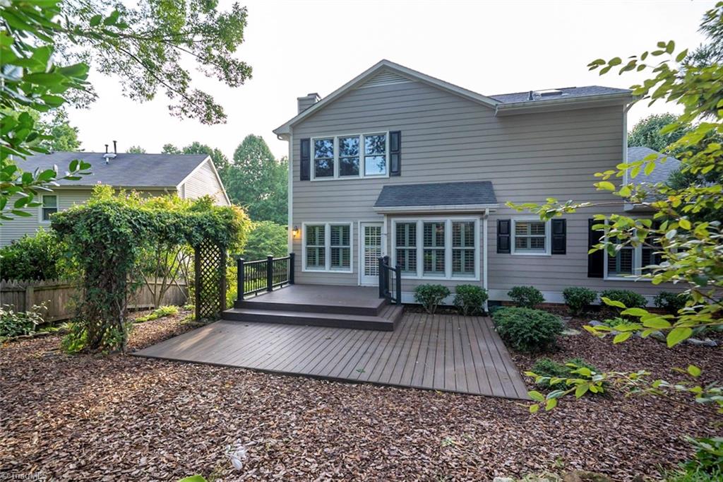 3501 Shaker Drive Greensboro, NC 27410 - Photo 7 of 21