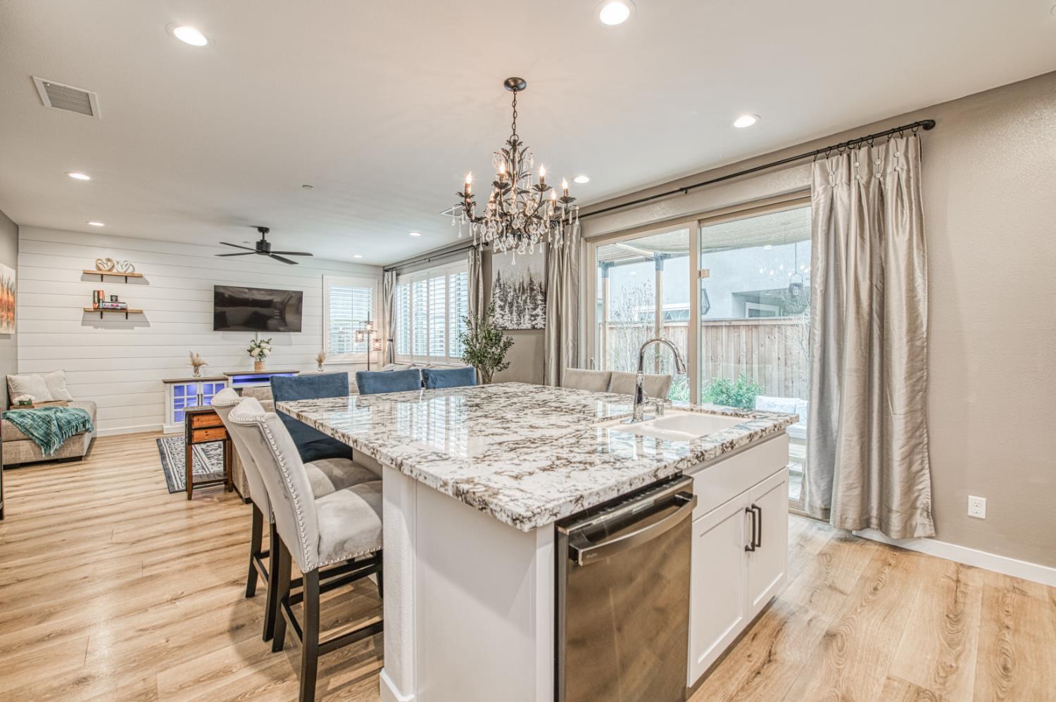 4301 San Miguel Road Madera, CA 93636 - Photo 10 of 63