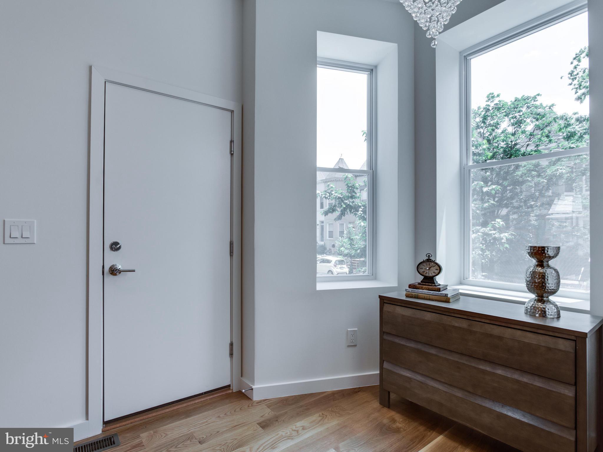 59 Randolph Place Northwest, Unit 1 Washington, DC 20001 - Photo 2 of 23 Entry