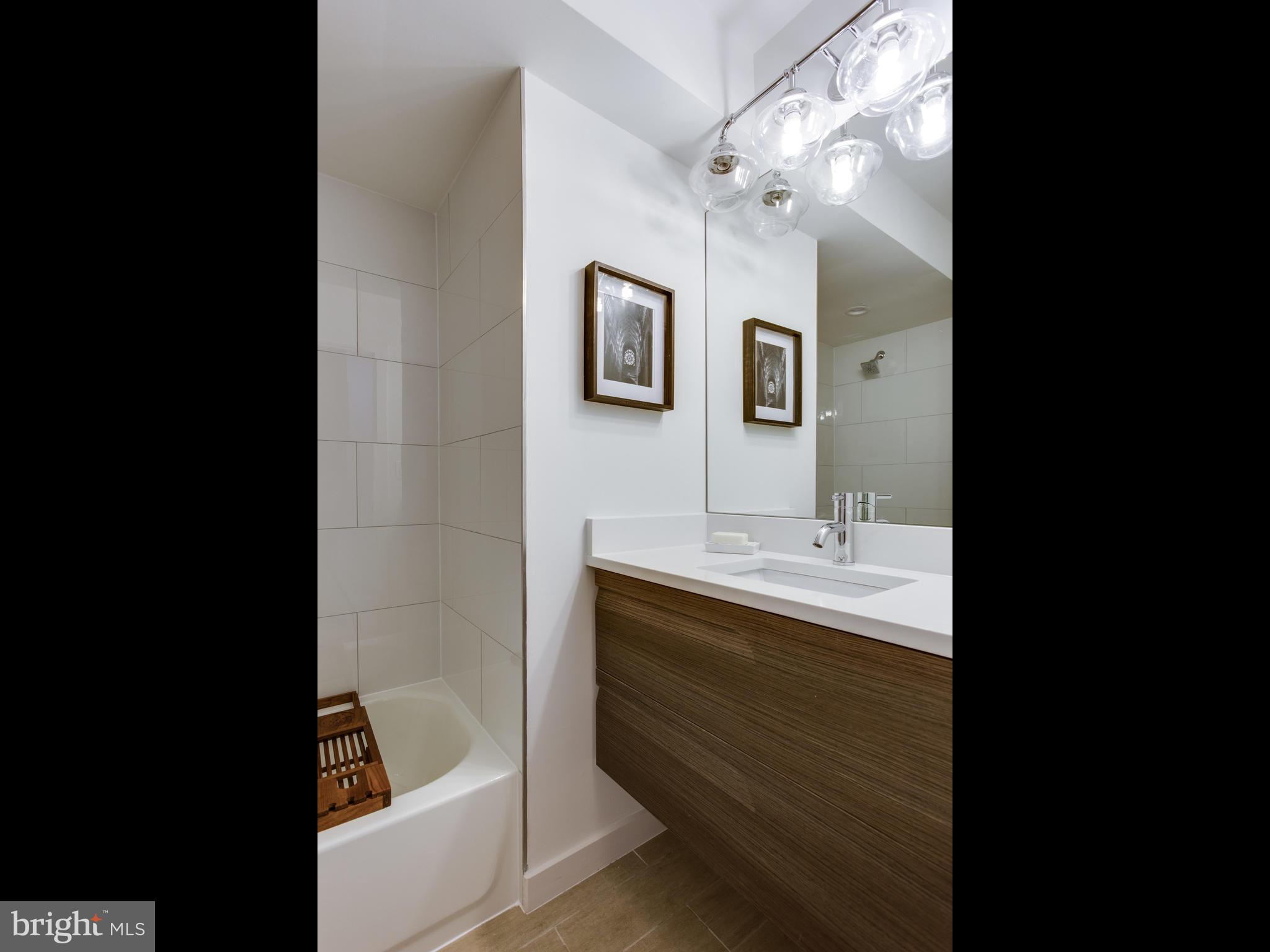 59 Randolph Place Northwest, Unit 1 Washington, DC 20001 - Photo 17 of 23 Full Bath