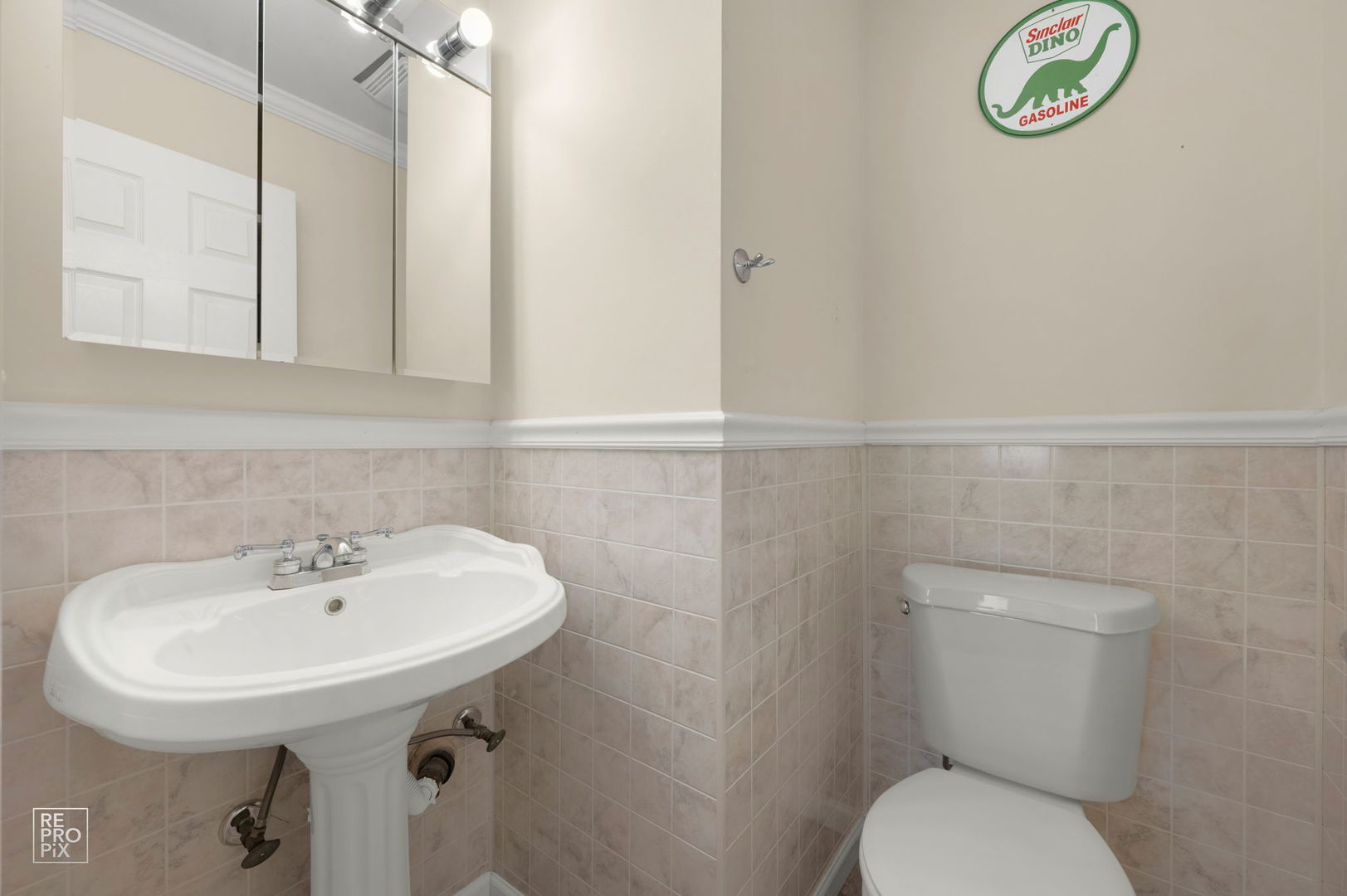 5151 North East River Road, Unit 331D Chicago, IL 60656 - Photo 8 of 10