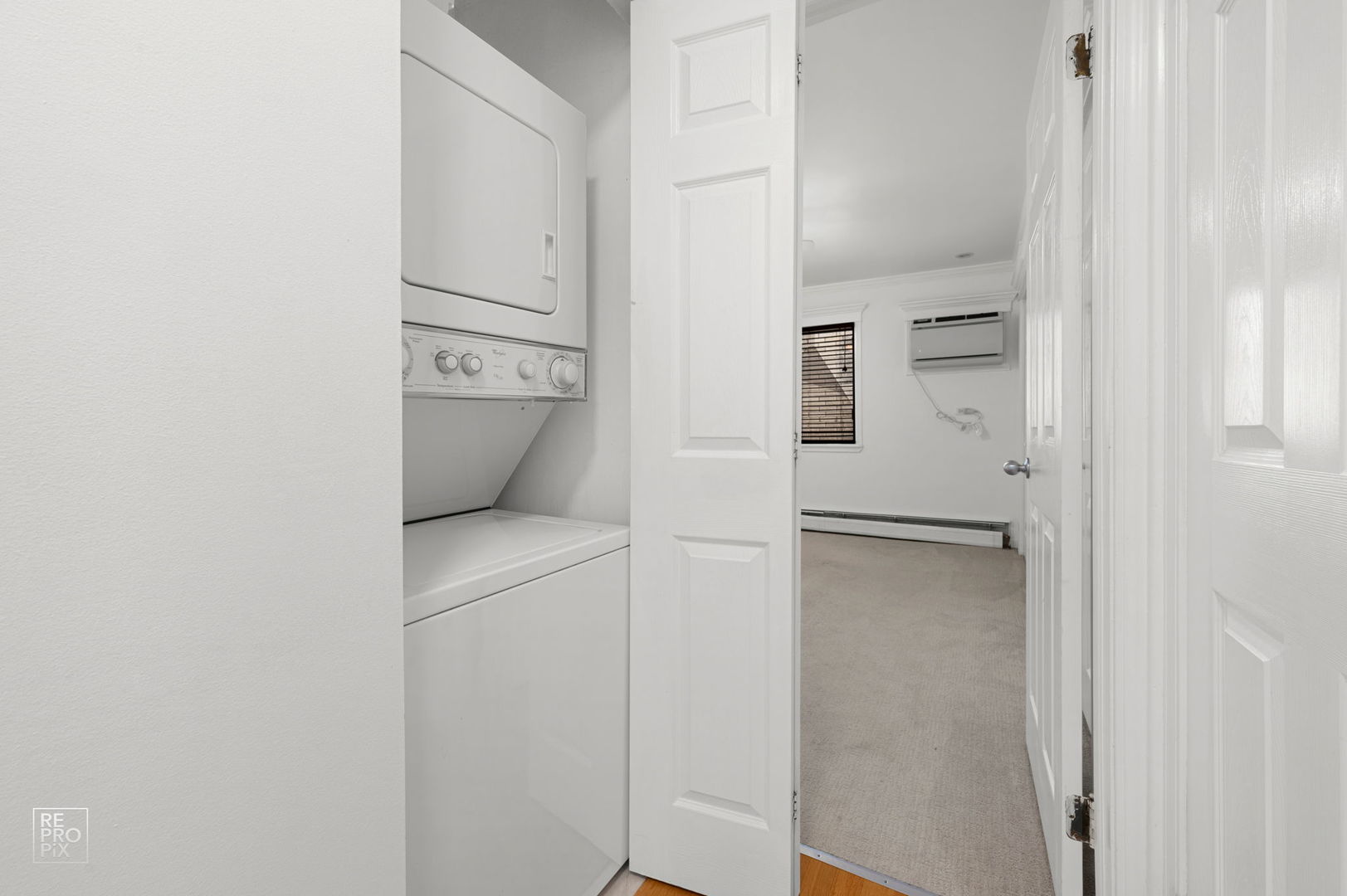 5151 North East River Road, Unit 331D Chicago, IL 60656 - Photo 9 of 10