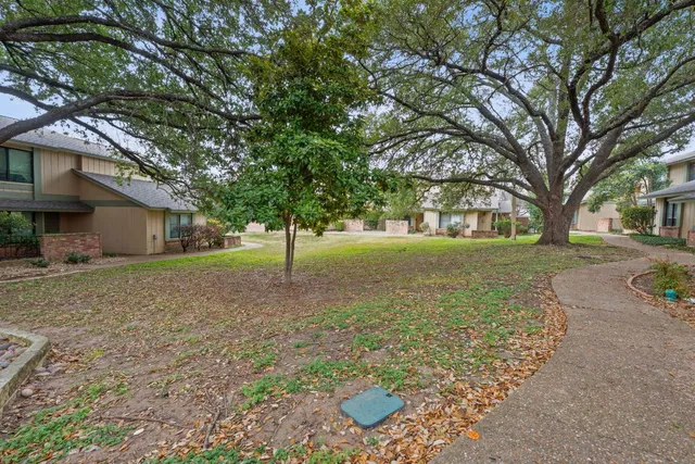 $1,700 | 905 Silver Quail Lane, Austin, TX 78758