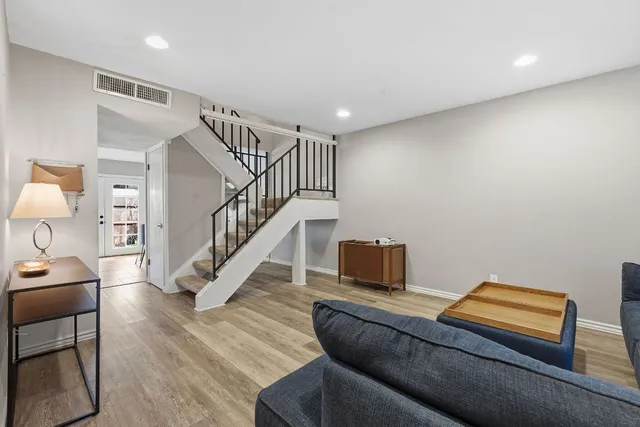 $1,700 | 905 Silver Quail Lane, Austin, TX 78758