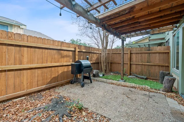 $1,700 | 905 Silver Quail Lane, Austin, TX 78758