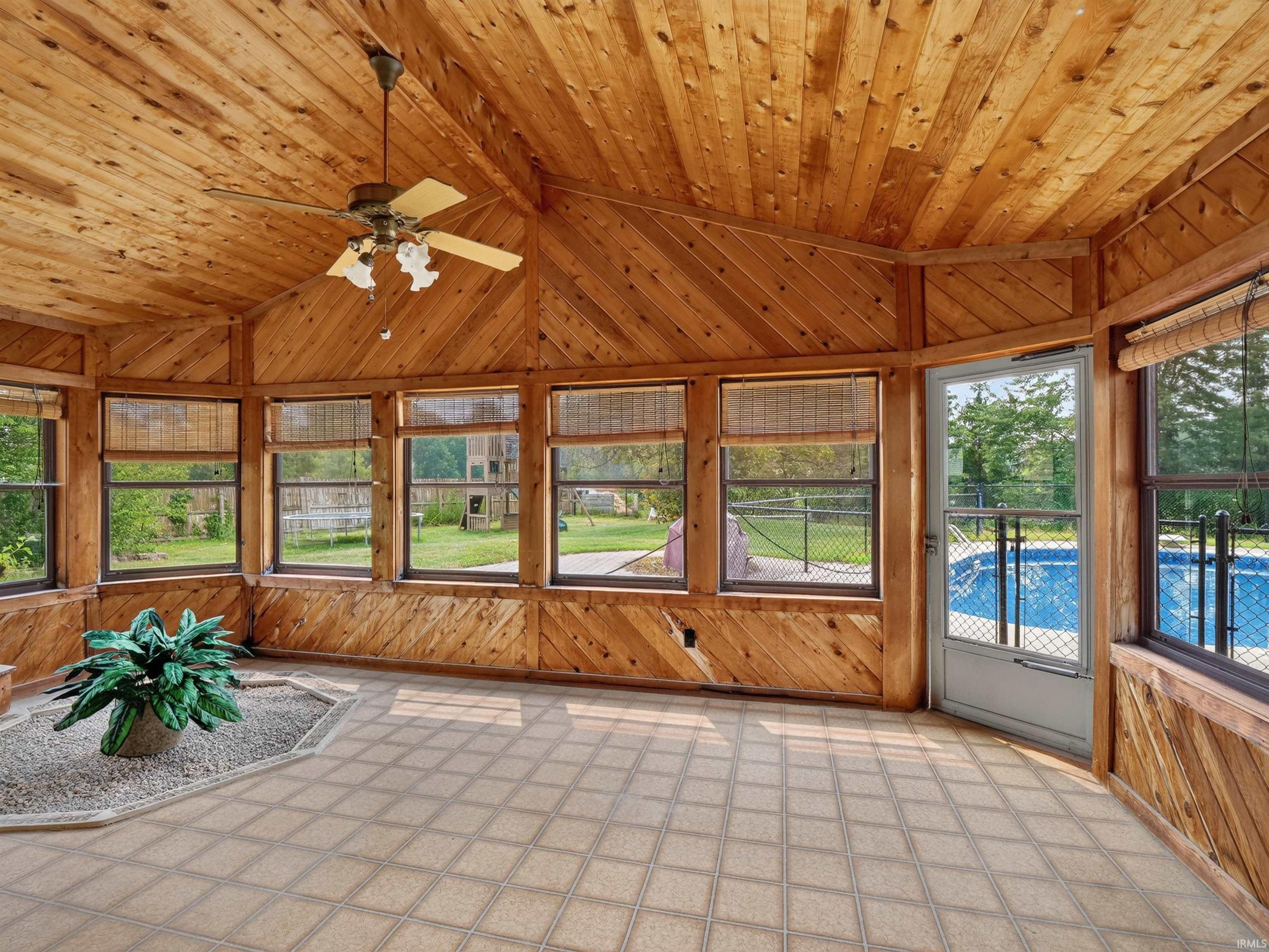 2014 Gump Road East Fort Wayne, IN 46845 - Photo 22 of 32 Gallery Image 22