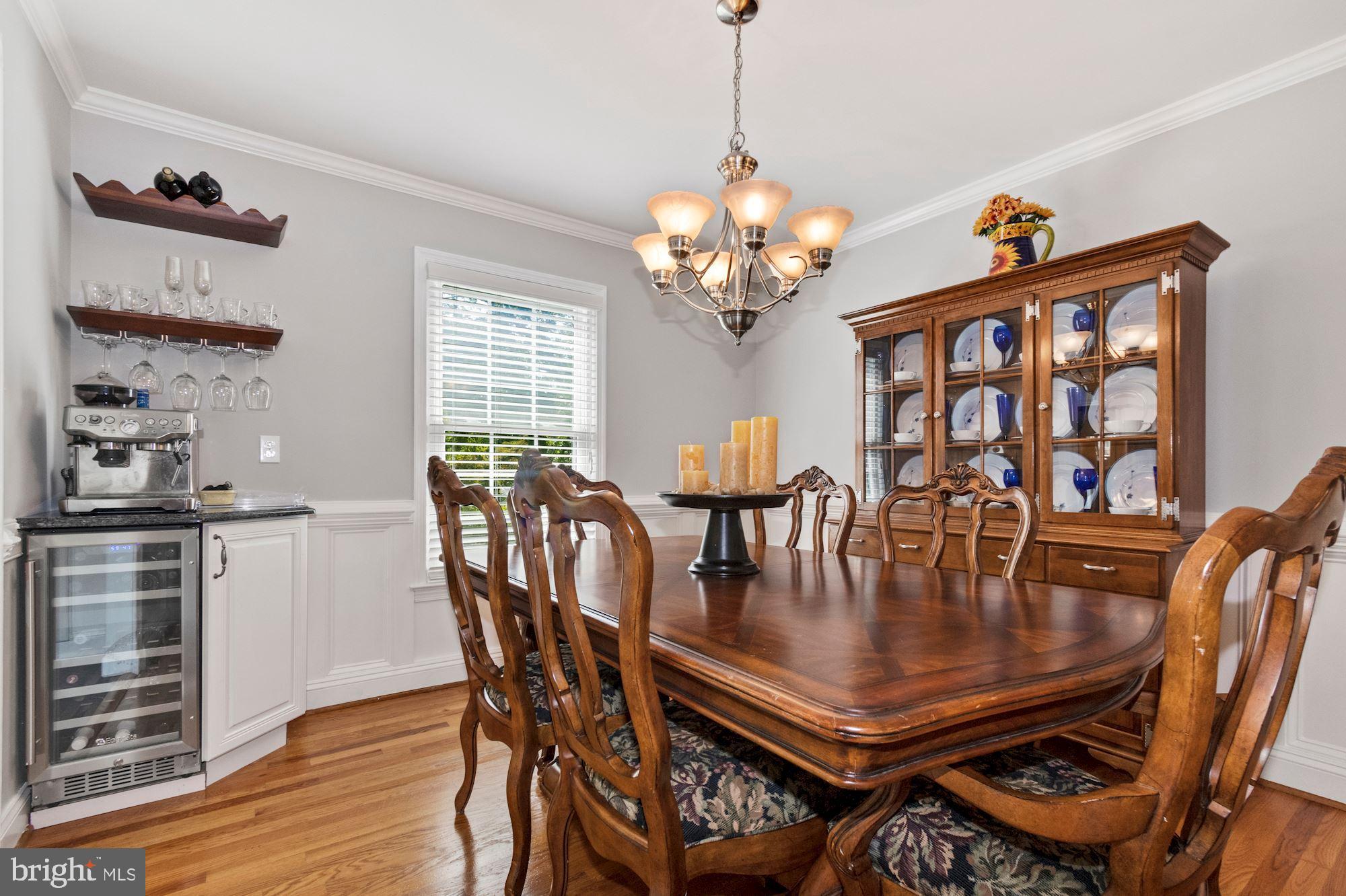 2416 Stratton Drive Potomac, MD 20854 - Photo 14 of 43