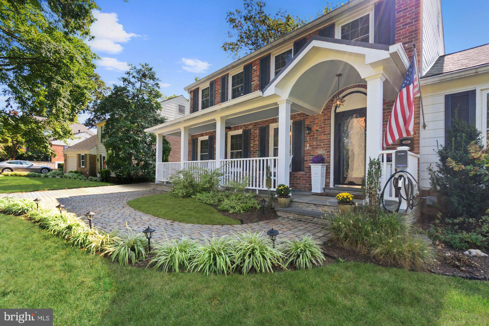 2416 Stratton Drive Potomac, MD 20854 - Photo 2 of 43